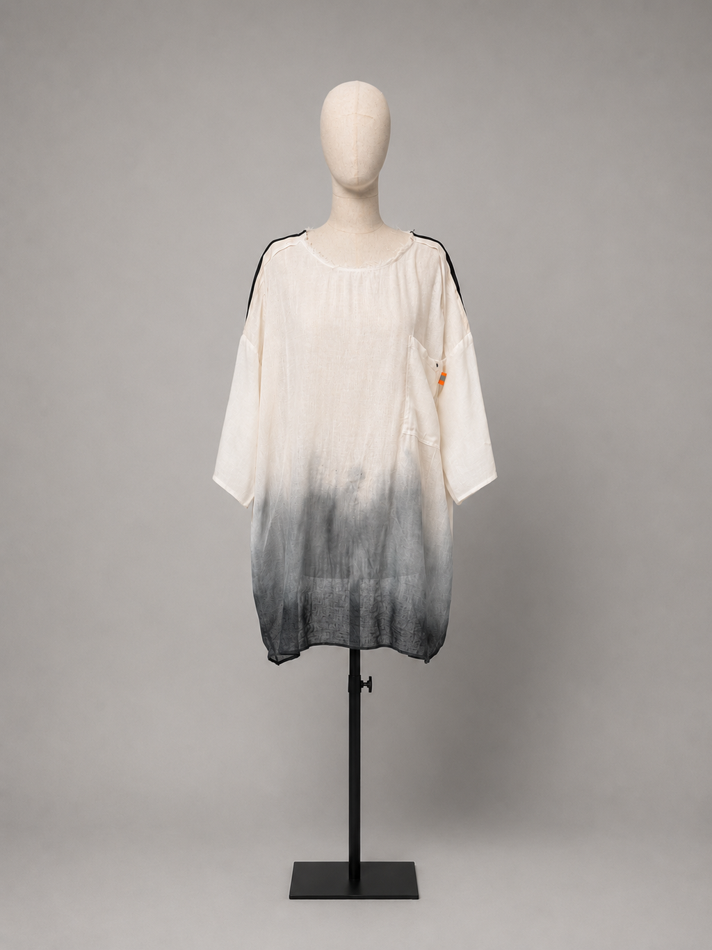007 / Essential Oversized Tee – Hand Dyed Gradient