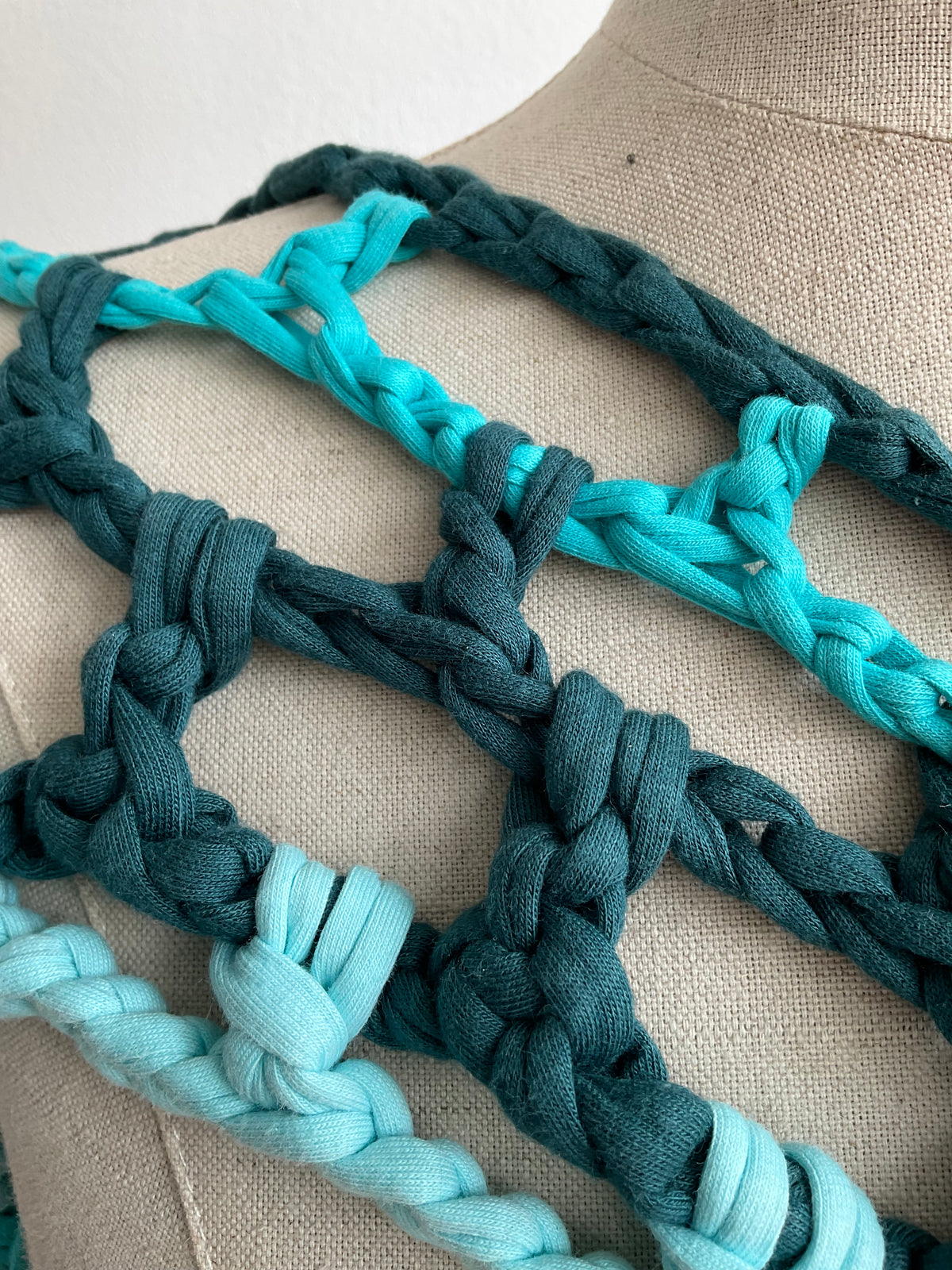 006/ Chispa Handcrafted Crochet Shoulder Piece 2