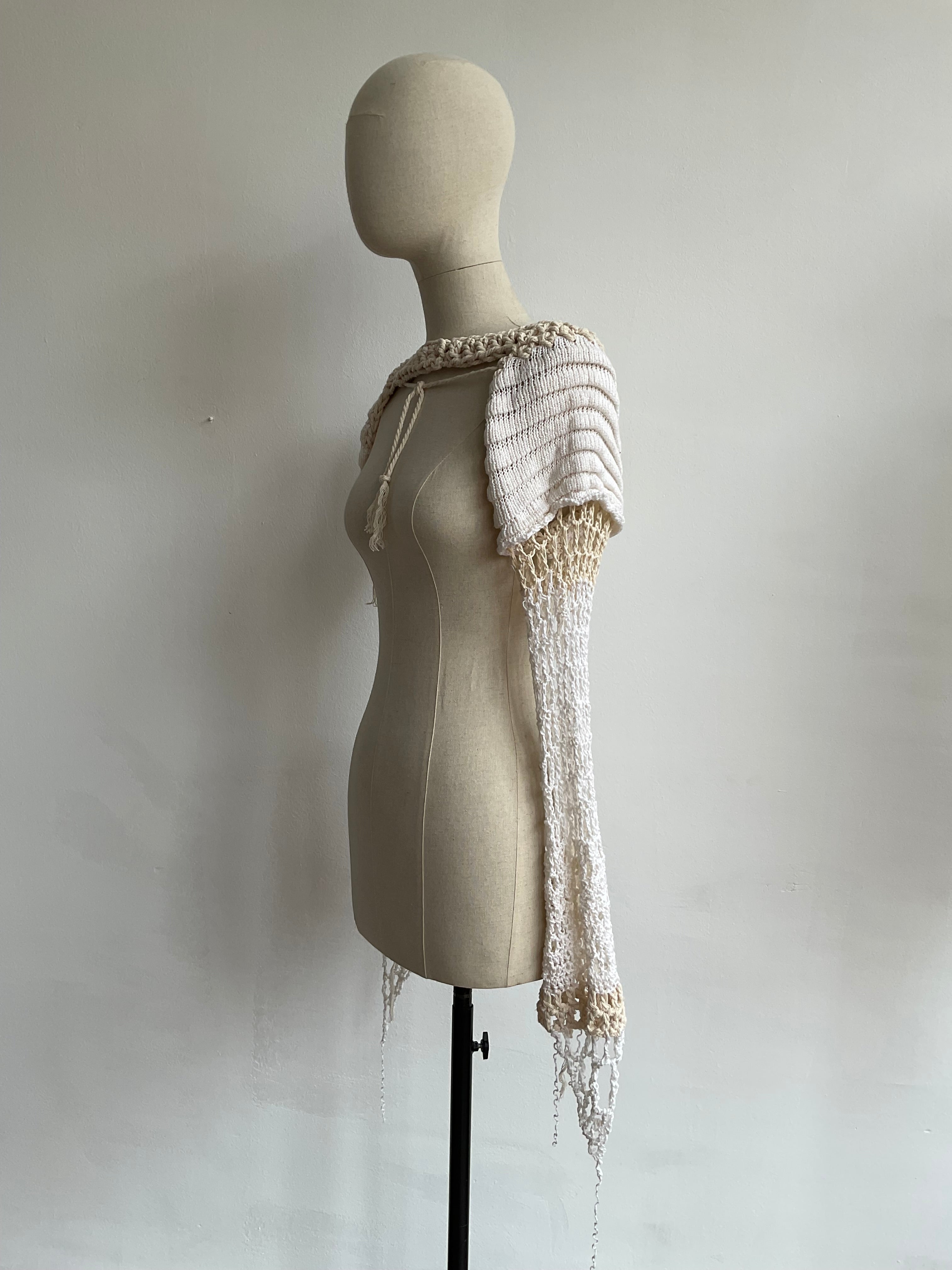 005 / Chispa Handcrafted Crochet Shoulder Piece 1